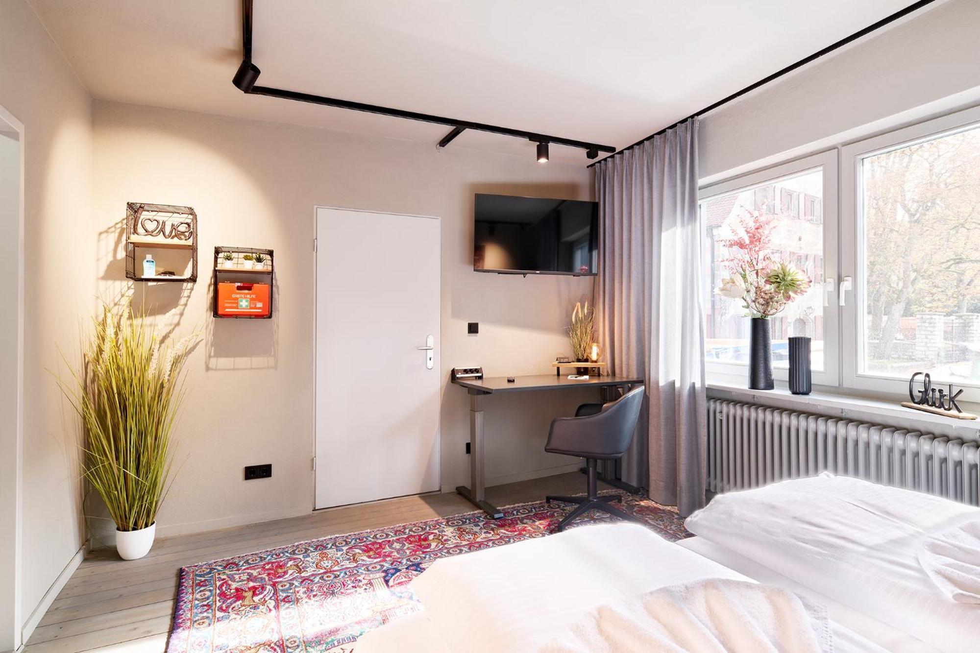 Xzllenz Kueche Bad S-Bahn Parken Smart-Tv Wellbeing Apartment Neunkirchen am Sand Exterior foto